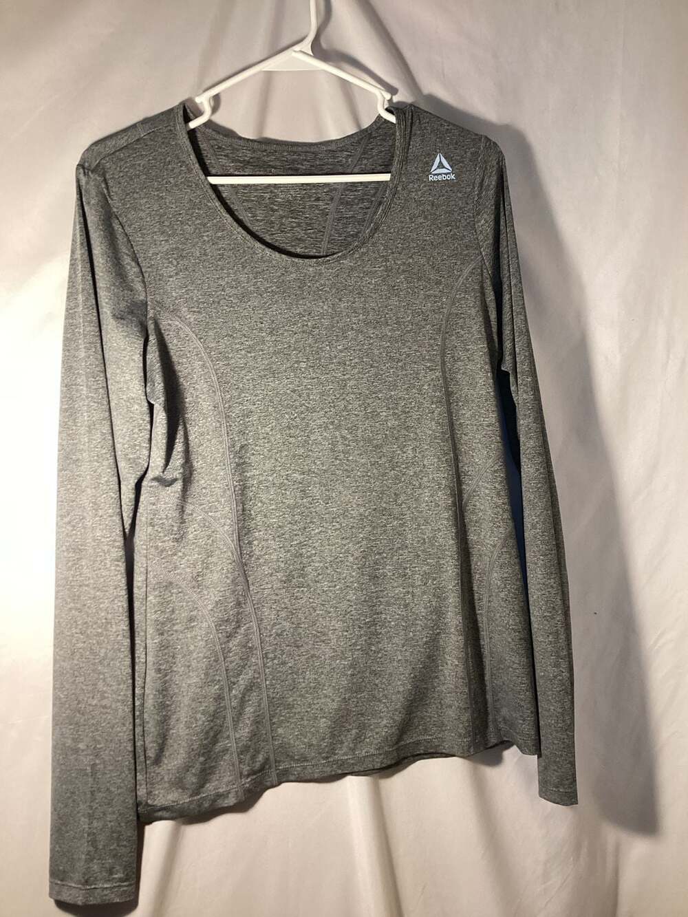 Reebok Long Sleeve Athletic Top Size S Gray Heathered Workout Shirt